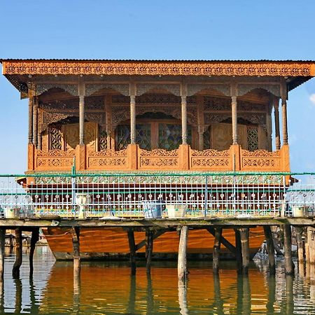 Hotel De Laila House Boat By Sterling Srīnagar Exteriér fotografie